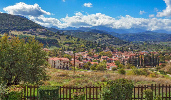 Kalavrita, Grecia: ciudad de encanto a los pies del monte Chelmos