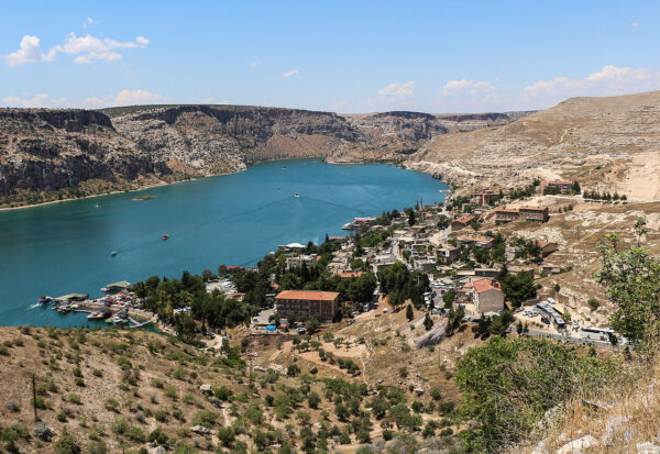 Halfeti: hogar de las rosas negras en Turquía