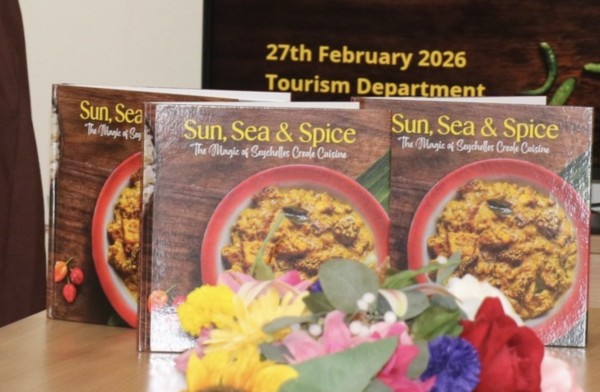 Lanza en Seychelles libro para impulsar la cocina criolla