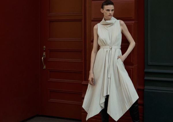 Ya está disponible en línea la colección otoño 2026 de Derek Lam, diseñada Robert Rodríguez