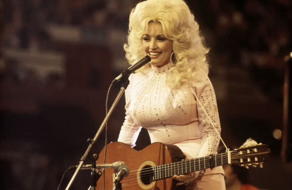 Muere Dolly Parton, leyenda de la música country